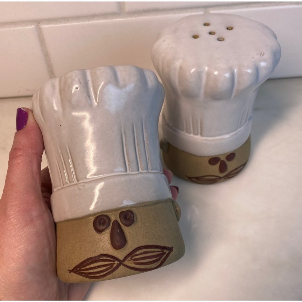 Vintage stoneware large salt & pepper shakers, chef, hat, mustache, kitchen,
